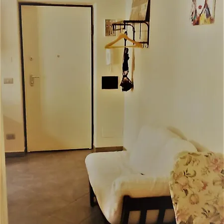 Gill's Loft Lägenhet Saluzzo